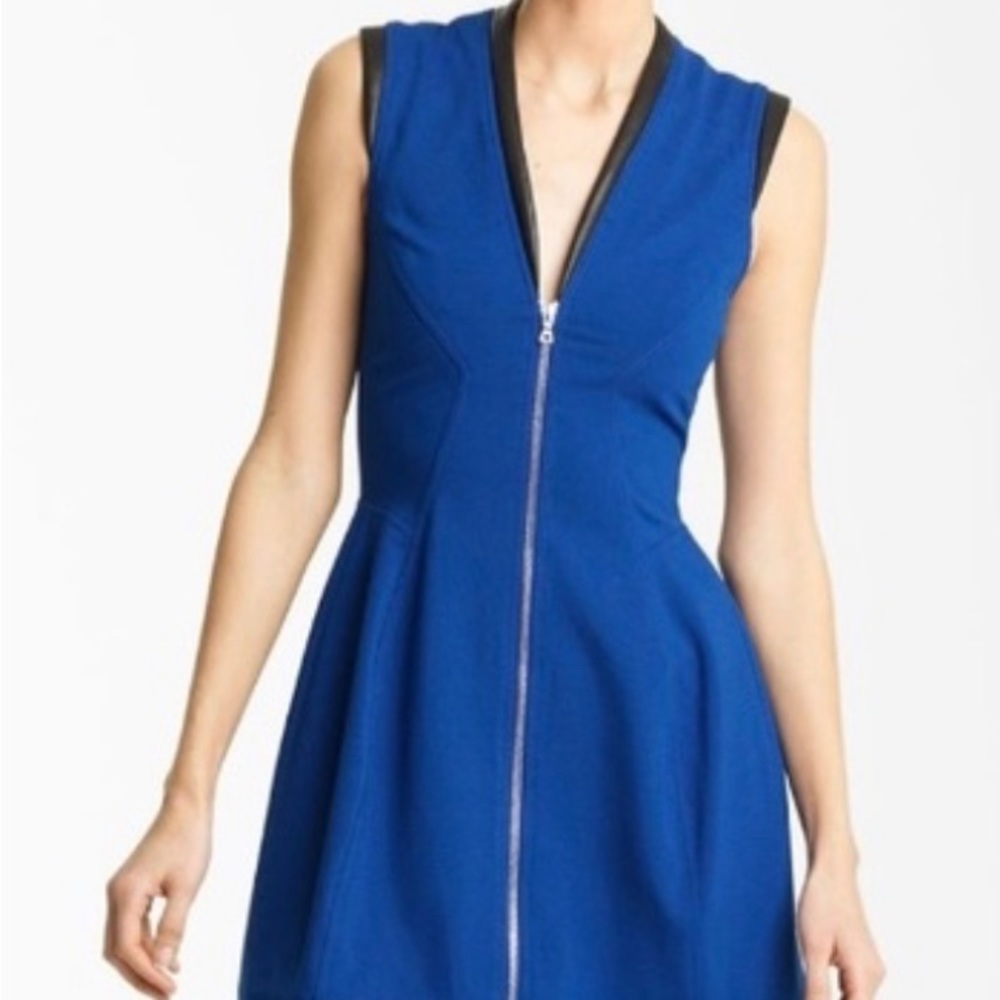 Yigal Azrouel | Dresses | Yigal
Azrouel Blue Dress With Zipper